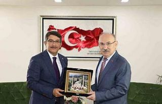 Manisa Valisi veda turlarına başladı