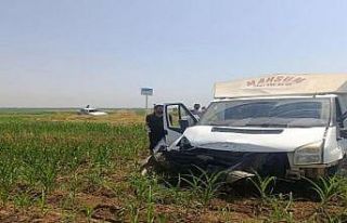 Mardin’de trafik kazası: 1’i ağır 3 yaralı