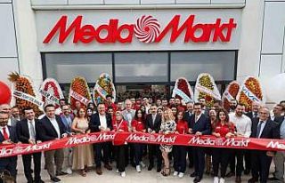 MediaMarkt’ın yeni mağazası İnegöl’de açıldı