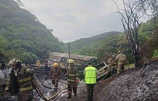 Meksika’da tanker kazası: 8 ölü