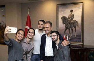 Mersin üniversiteli dostu büyükşehir belediyeleri...