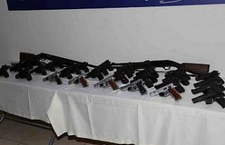 Mersin’de son 3 ayda 627 tabanca ele geçirildi