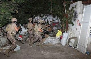 Mersin’de ’torbacı’ operasyonu: 28 gözaltı