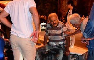 Meteor yağmurunu izlemeye giderken kaza yaptılar:...