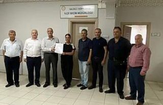 MHP Salihli İlçe Başkanı Halil Tüfek mazbatasını...