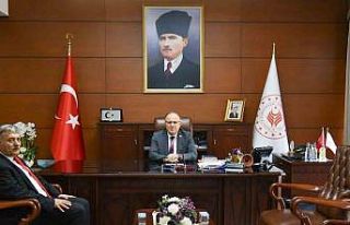 Milli Eğitim Müdürü Bozkan, Vali Tutulmaz’ı...