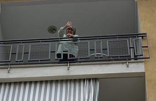 Milyonların gönlünde taht kuran Nimet Hocadan sevindiren...