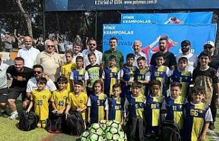’Minik Kramponlar Futbol Turnuvası’ Ümraniye’de...