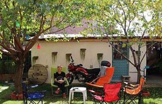 Motosiklet tutkusuyla kanseri yenip dünya turuna...