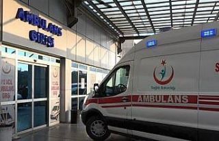 Motosikletin lastiği patladı: 2 yaralı