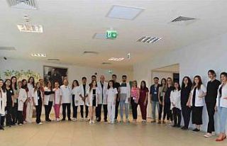 Muğla’da öğrenciler hastane stajlarını tamamladılar