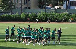 Muğlaspor sezonun ilk antrenmanı için sahaya indi
