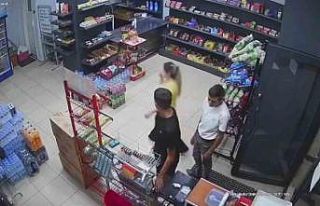 Müşteri gibi geldi, telefonu çalıp gitti