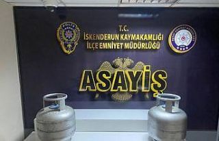 Mutfak tüpü hırsızları polisten kaçamadı