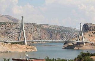 Nissibi Köprüsü’nden deprem sonrası 400 bin...