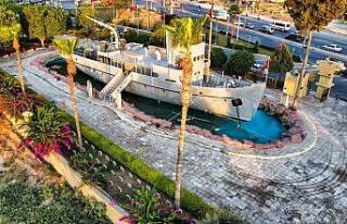 Nusret Mayın Gemisi, 8 ayda 32 bin yerli ve yabancı...