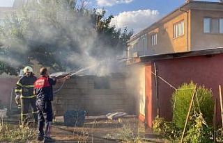 Odunlukta çıkan yangın büyümeden söndürüldü