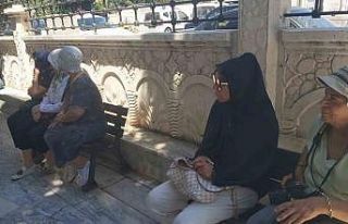 Oryantal Asena’nın baba acısı