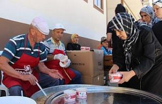 Osmaneli’nde 2 bin kişiye aşure dağıtıldı