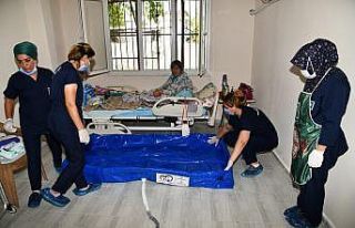 Osmaniye’de evde bakım hizmeti yüzleri güldürüyor