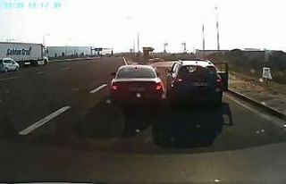 Otobandaki tehlikeli kovalamacaya 951’er lira para...