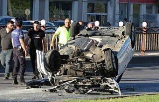 Otomobil takla attı, kadın sürücü yaralandı
