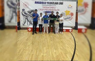 Sakarya Büyükşehir’in taekwondo sporcuları yarı...