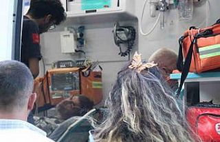 Sakarya’da traktör devrildi: Römorktaki 13 kişi...