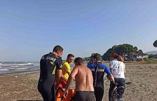 Samsun’da 7 kişi boğulma tehlikesi geçirdi, uyarılar...