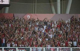 Samsunspor taraftarları takımını yalnız bırakmadı