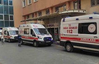 Sason’da kazara silahla vurulan çocuk hayatını...