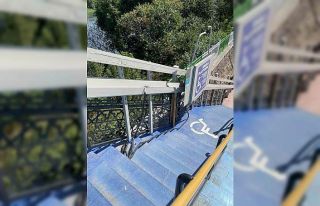Şehir magandaları engelli platformuna zarar verdi