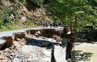 Selden zarar gören Mengen-Yedigöller yolu ulaşıma...