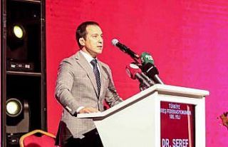 Şeref Eroğlu: “Türk güreşine yeni gençleri...