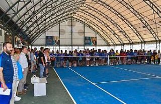 Şırnak’ta ANALİG tenis çeyrek final müsabakaları...