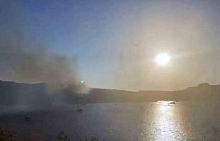 Tatilciler, Türkbükü yangınını meraklı gözlerle...