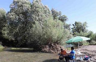 Tatile gidemeyenler akın ediyorlar, eşsiz doğası...