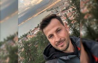 Trafik kazasında yaralanan genç hastanede hayatını...