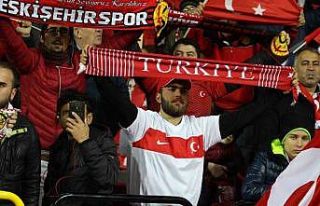 Türkiye - Ermenistan maçının biletleri tükendi