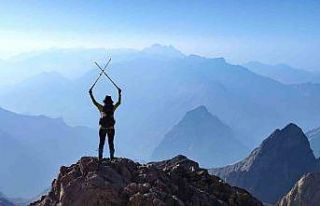 Türkiye’nin 2. yüksek noktasına zirve tırmanışı