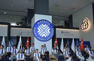 Türkiye’nin YKS şampiyonları Medipol Üniversitesi’nde...