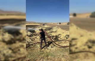 Tuşba’da yangın: 30 ton saman zarar gördü