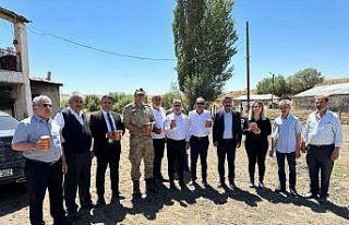 Tutak’ta bal hasadı şenliği