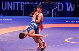 U20 Dünya Güreş Şampiyonası’nda 1 bronz, 3...