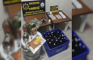Uyuşturucu hap ve sahte içki satışından tutuklandı