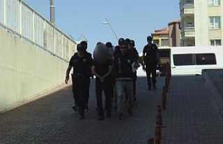 Uyuşturucu operasyonunda 5 tutuklama