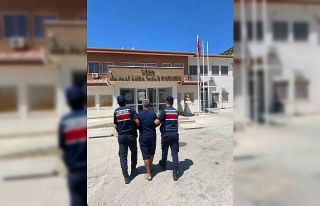 Uyuşturucu ticaretinden aranıyordu, yakalandı