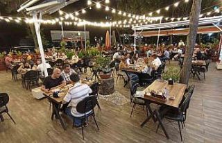 Uzmanlardan sıcak havalara karşı hayati beslenme...