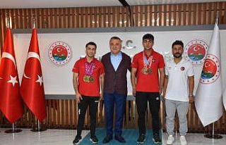 Vali Bilgin, Avrupa Şampiyonu Harun Algül’ü kabul...