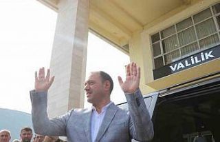 Vali Kaldırım veda etti